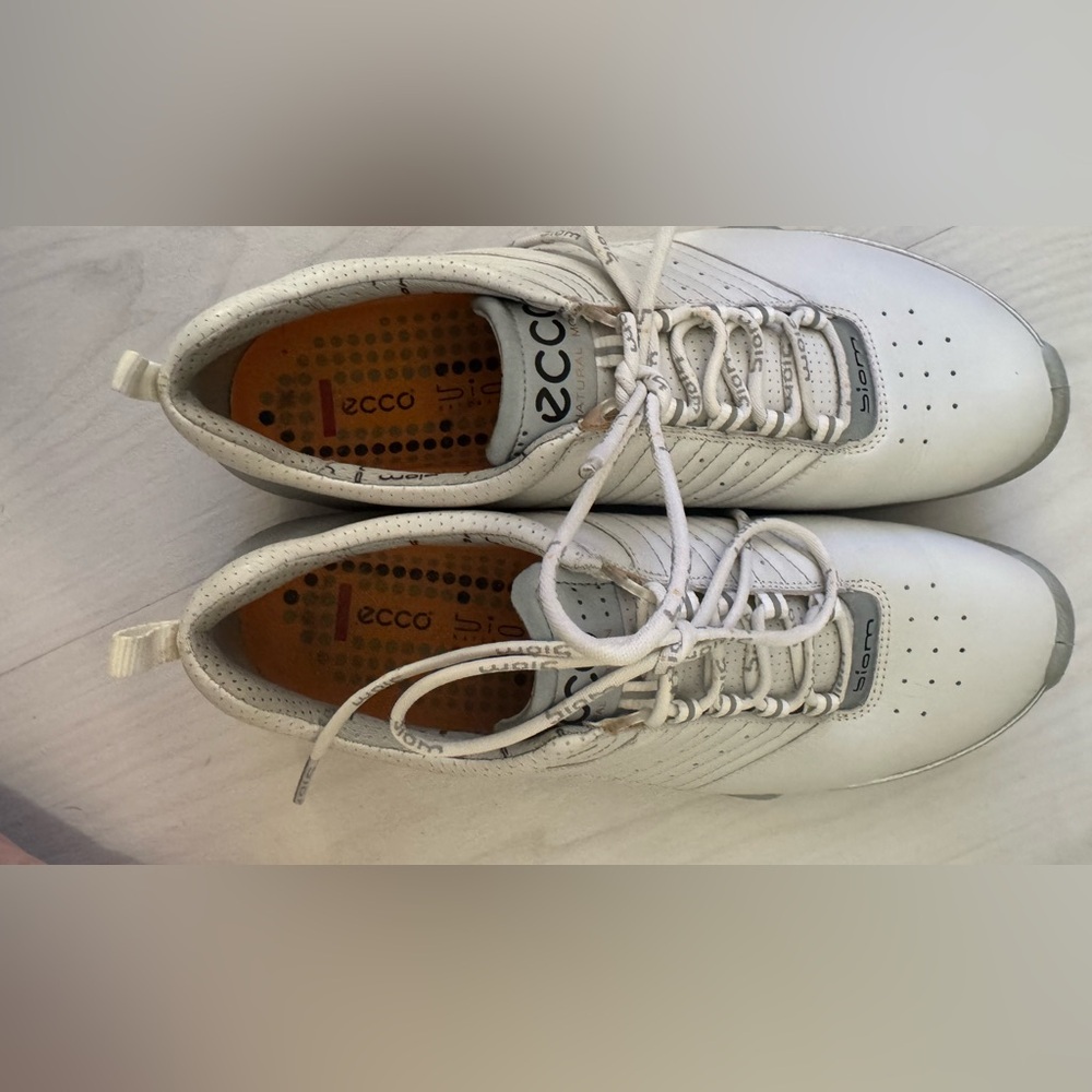 ECCO WOMENS golf shoes size 10